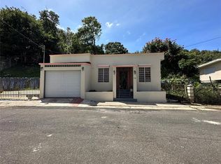 Calle San Juan #418, Manati, PR 00674