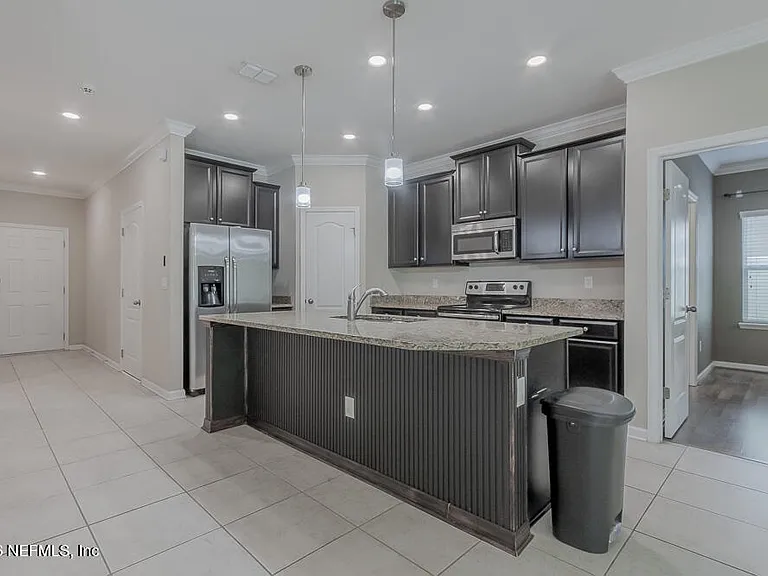 15867 Stedman Lake Dr — Photo 4