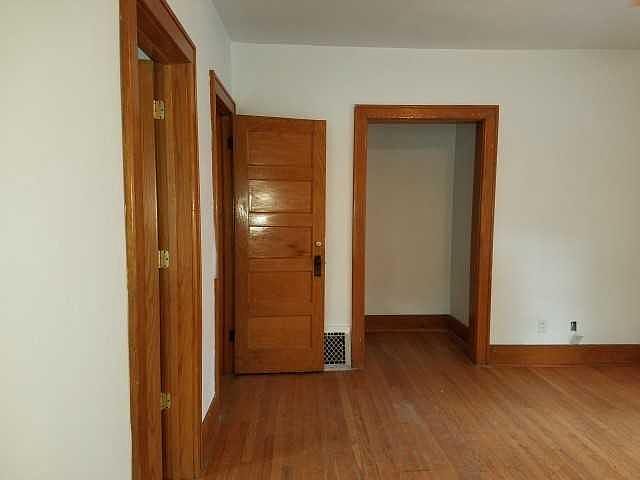 2nd image of 314 N Governor St