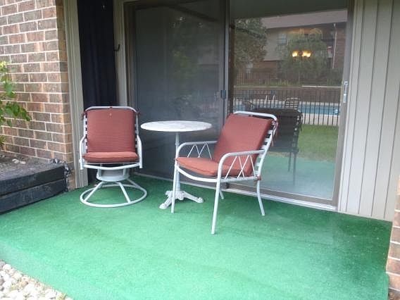 4th image of 8101 W Manitoba St APT 8