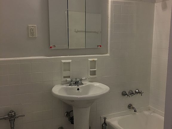 3rd image of 85-2 139th St #002B