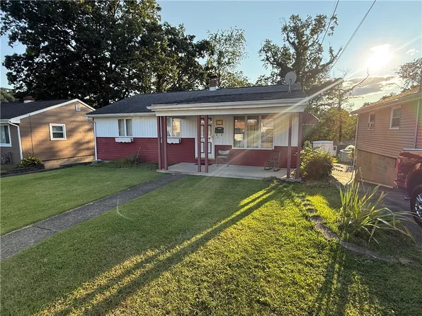 432 Violet Dr, New Kensington, PA 15068