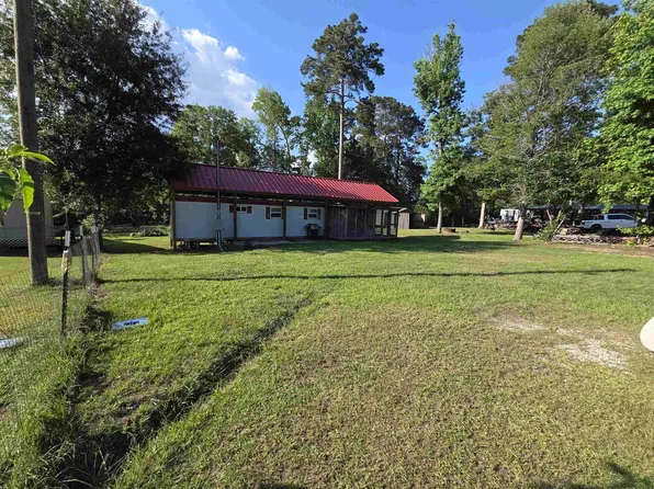 200 Ridgecrest Dr W, Hemphill, TX 75948