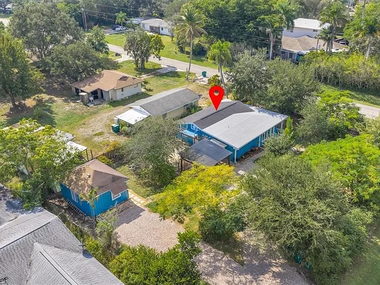 2750 Manorca Ave #A — Photo 24
