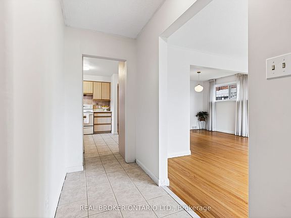 4th image of 141 Ellesmere Rd