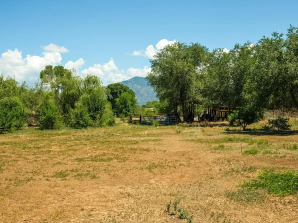 420 Gomez Ranch Rd, Taos, NM 87571