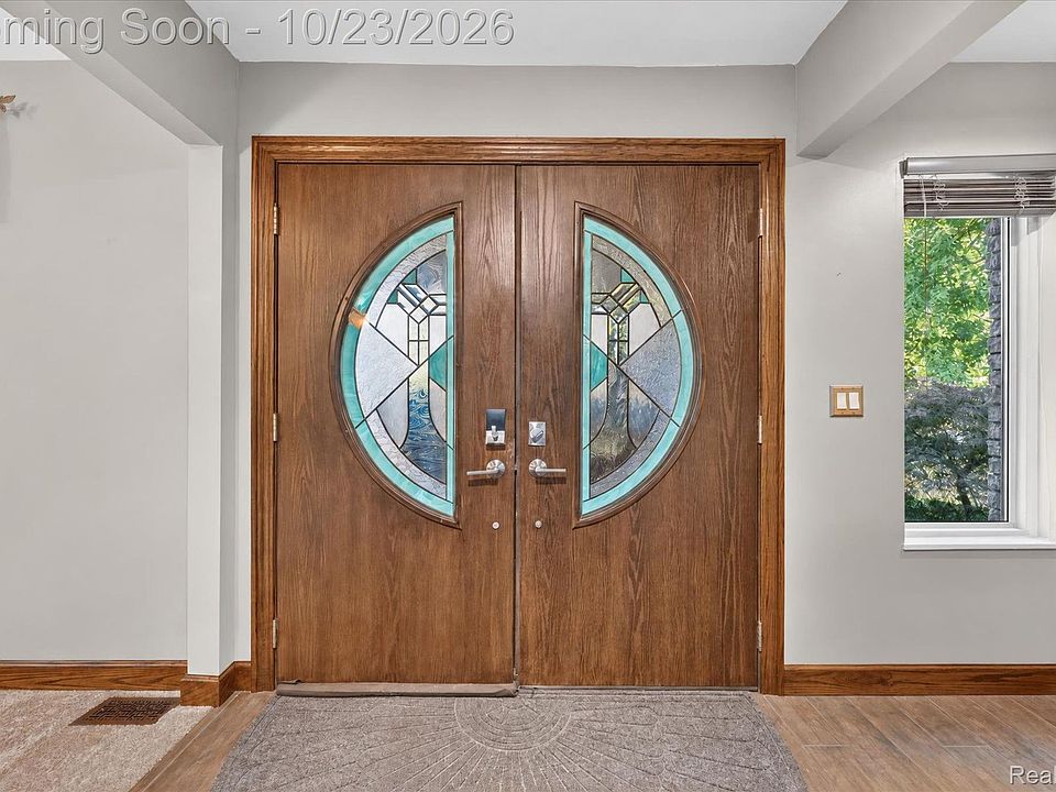 41 Hurondale Dr, photo 6