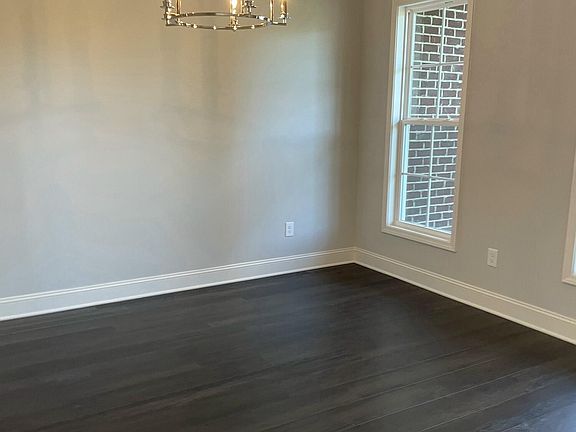 5th image of 4522 French Lace Ln