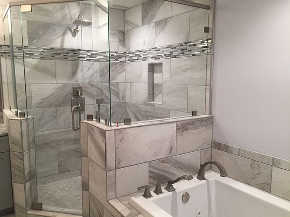 4th image of 6156 Avalon Ct