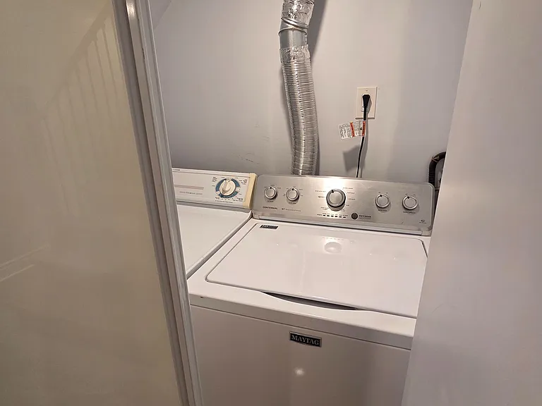 252 Hickory Cir #BASEMENT — Photo 11