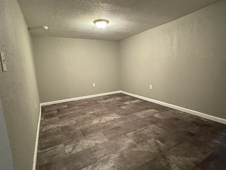 2057 N 5th St #2 — Photo 8
