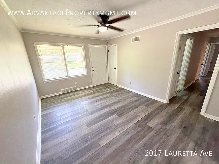 2017 Lauretta Ave — Photo 3