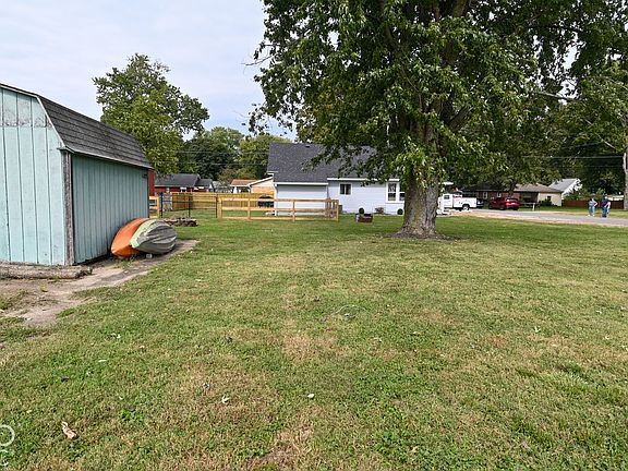 5th image of 6030 Clay St