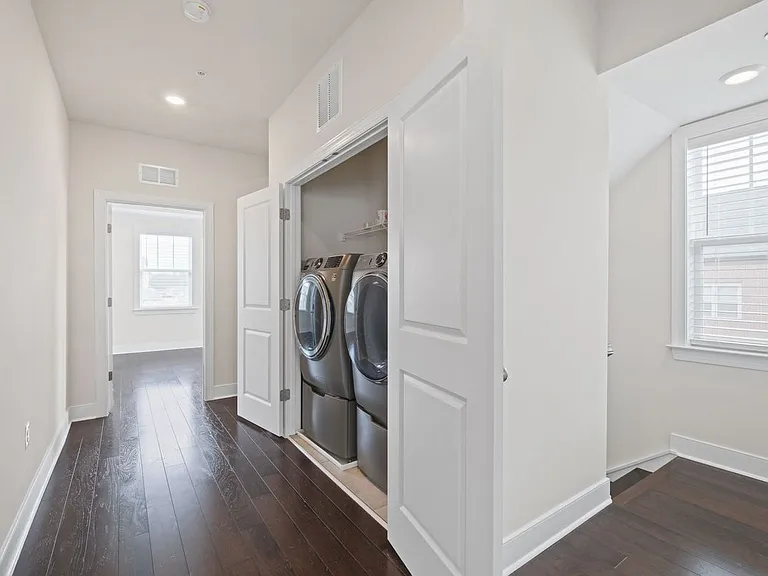 143 Rubens Dr — Photo 22