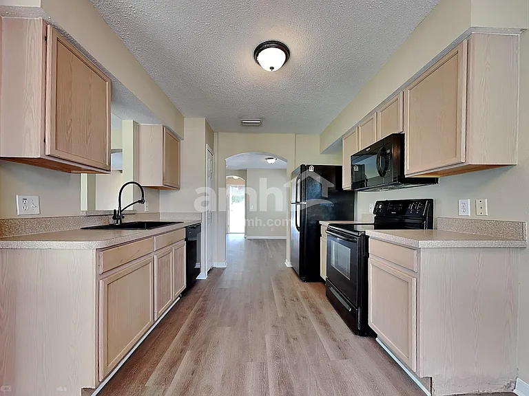 13006 Fennway Ridge Dr — Photo 3