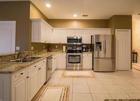 3rd image of 14157 Montauk Ln