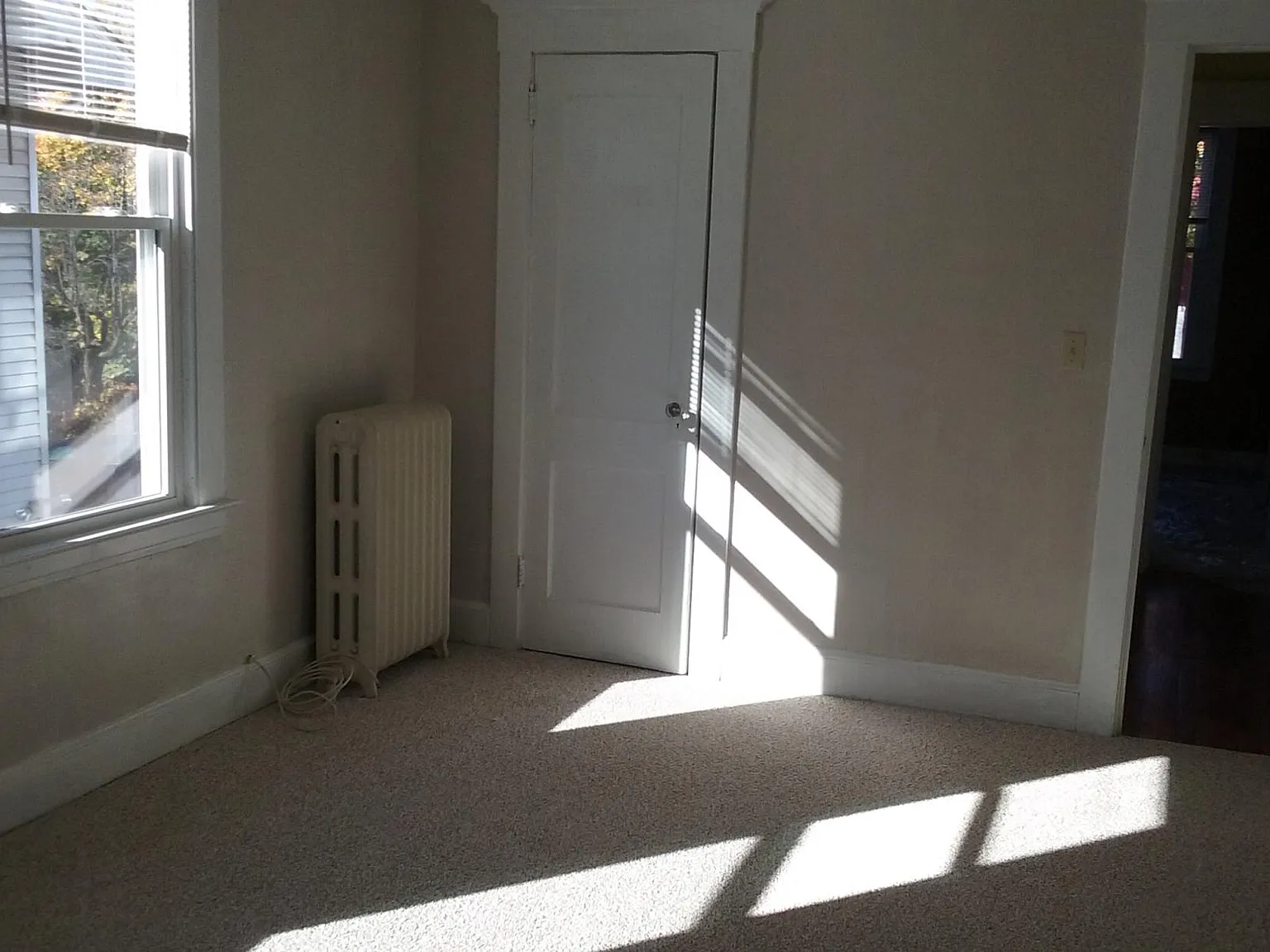 2 bed, 900 sqft, $1,650 — Photo 3