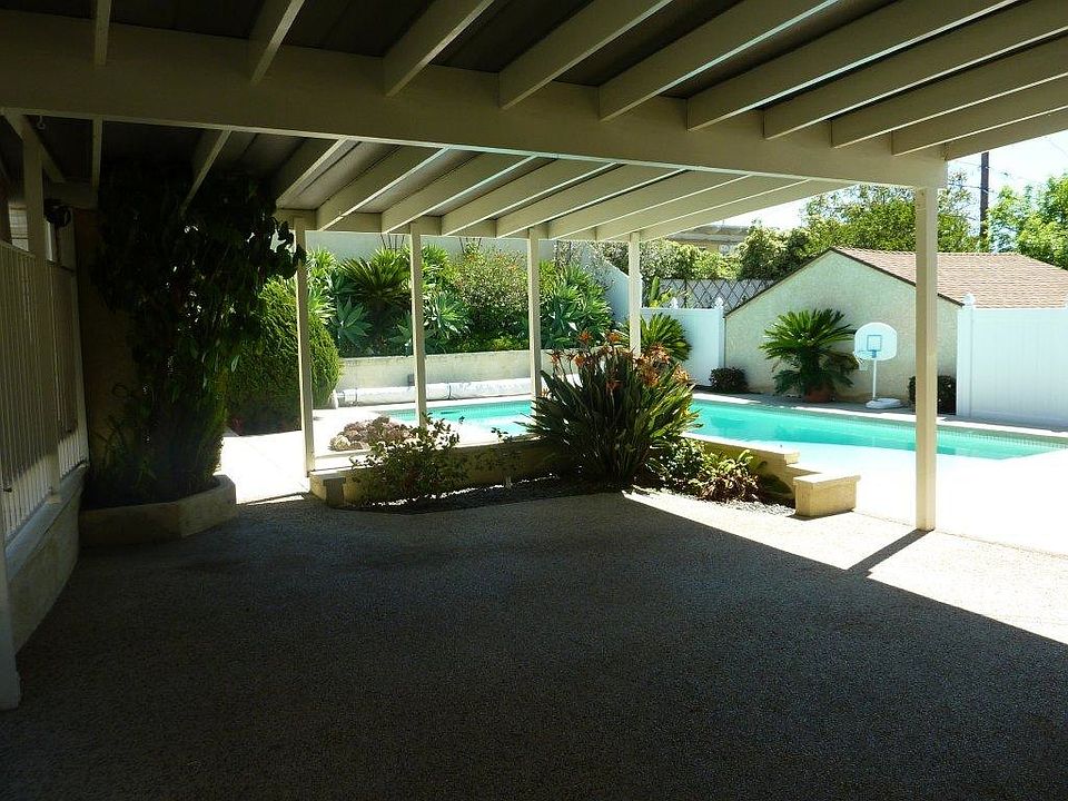 Large Patio Area with View of Pool