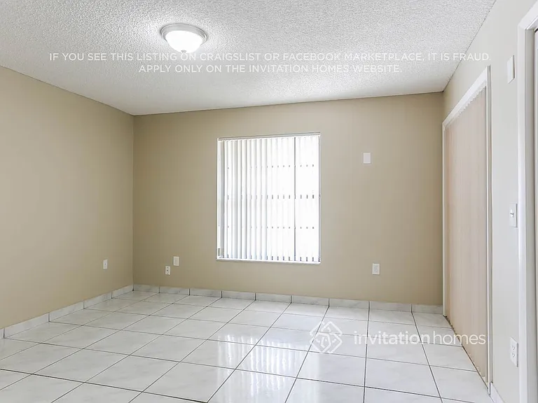 4705 SW 143rd Ave — Photo 12