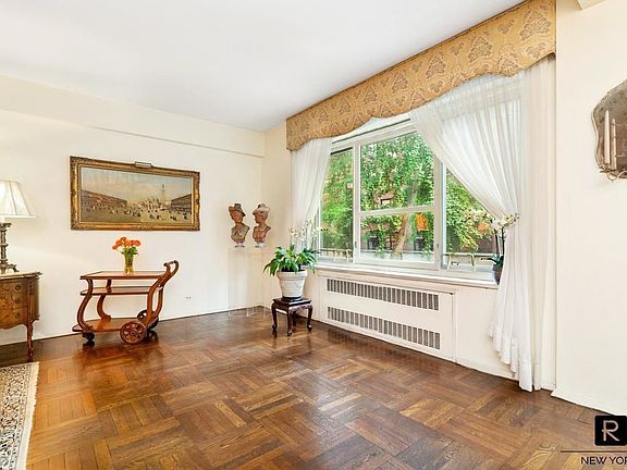 5th image of 36 E 56th St #2F
