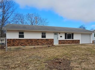 1003 Elizabeth St, Eldon, MO 65026