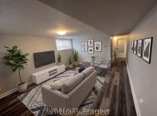 1 Henderson Ave #5, Brampton, ON L6Y 2A3