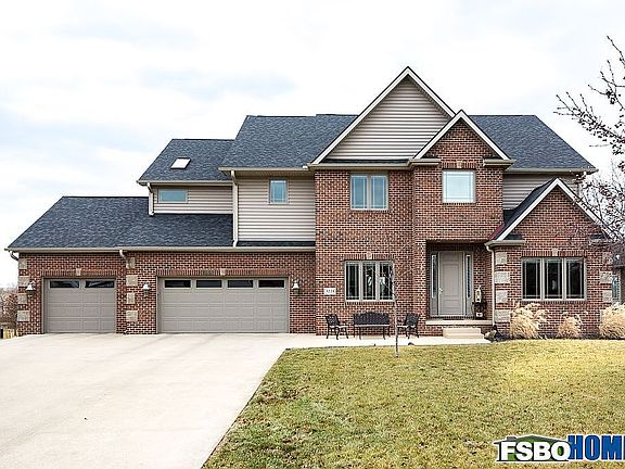 3rd image of 3221 SW Woods Ct