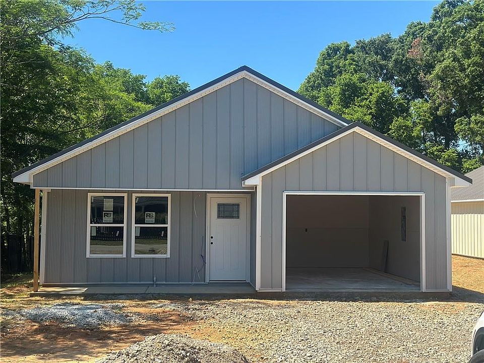 1st image of 543 Old Tennessee Hwy NE