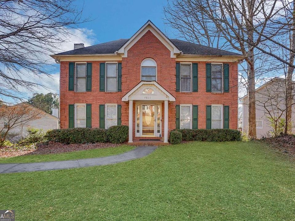 1st image of 4811 Old Field Dr NE