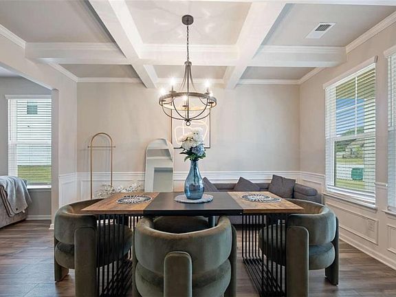 3rd image of 1052 Bodega Loop