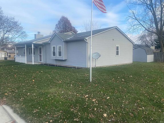3rd image of 3120 Country Park Ln