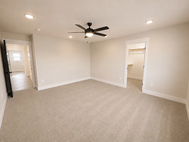 1856 N Cota Ln — Photo 21