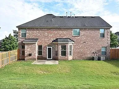 1989 Trinity Mill Dr — Photo 3