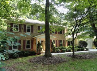 4710 Royal Coach Rd, Greensboro, NC 27410