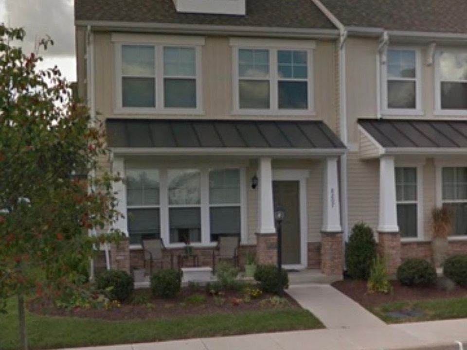 1st image of 8207 Center Path Ln