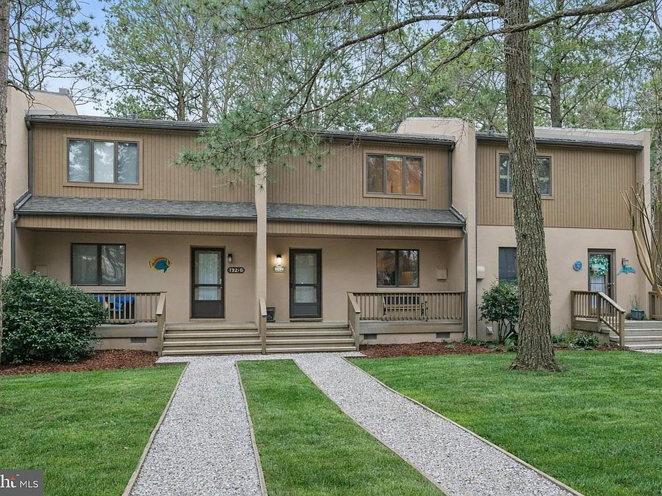 1st image of 792C Salt Pond Cir #C