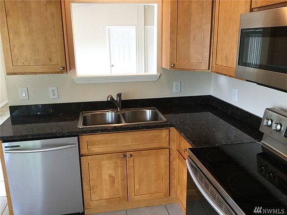 4th image of 9902 Park Ave S