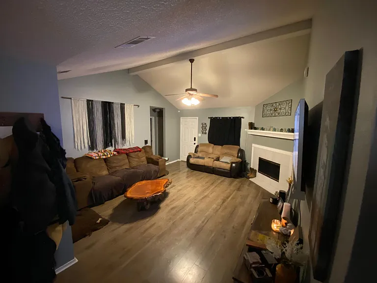 8005 Red Springs Ave — Photo 5