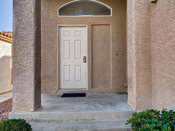 4th image of 2208 White Mist Dr