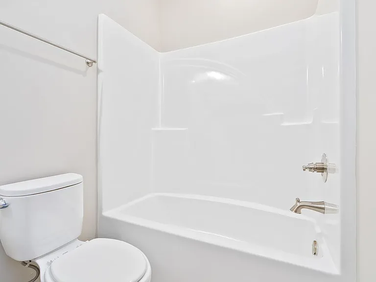 3260 Academy Dr #606 — Photo 14