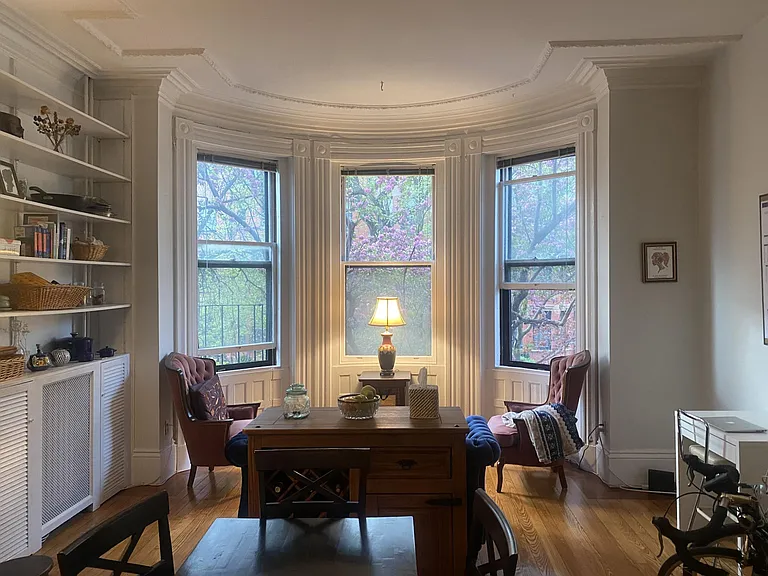 246 Marlborough St #5 — Photo 1