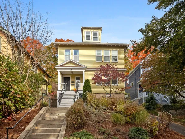 25 Mendum St, Roslindale, MA 02131