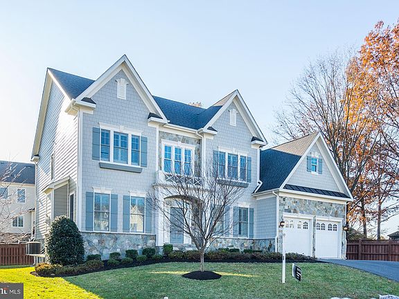 3rd image of 6193 Adeline Ct
