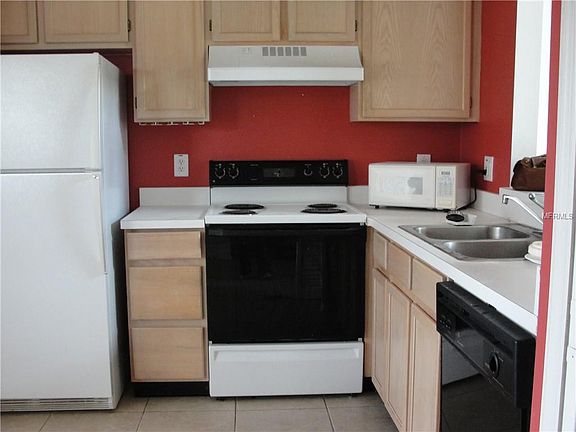 2nd image of 14634 Laguna Beach Cir