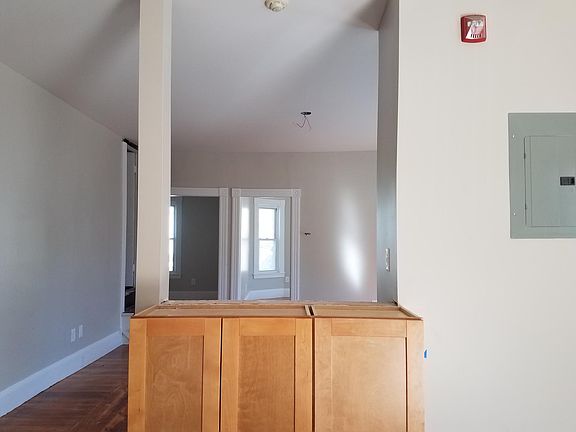 breakfast bar