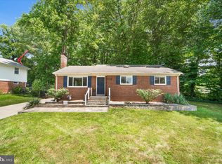 7403 Bath St, Springfield, VA 22150