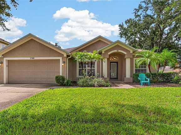 4th image of 1709 WOODWATCH WAY