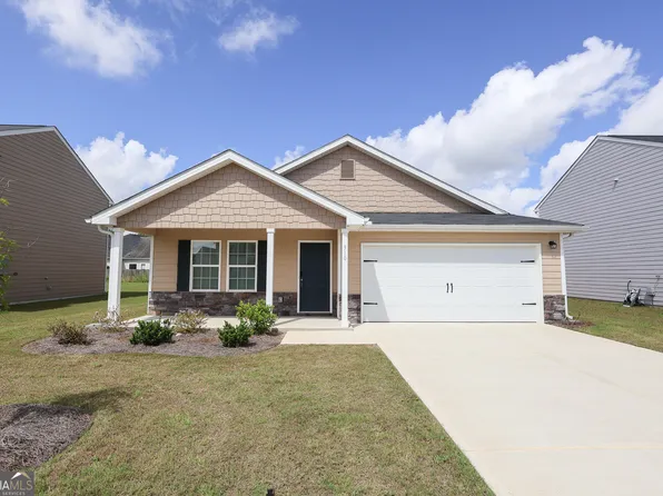 310 London Ct, Byron, GA 31008