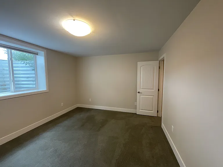 5506 Sunny Cv — Photo 24