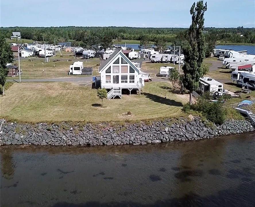 1st image of 82 De La Pointe Rd